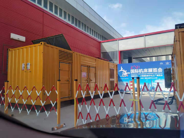 贵定发电车出租-发电机无电压或电压太低怎么办？