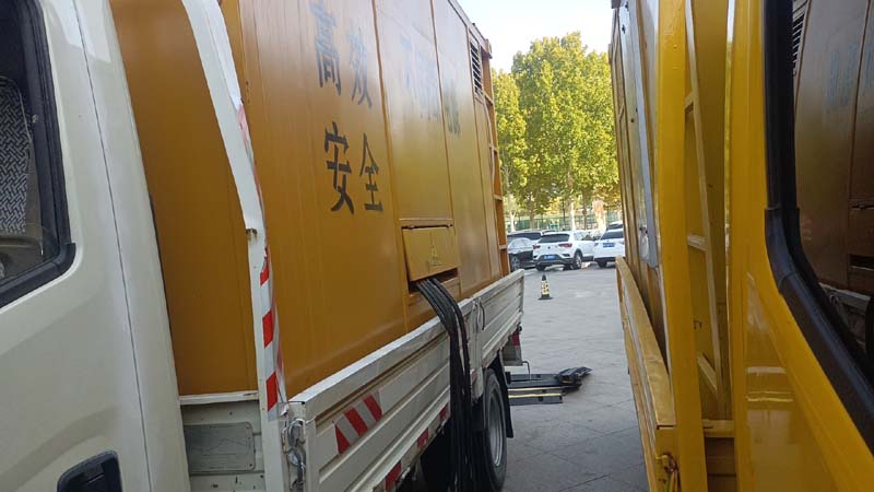 贵定如何判断柴油发电机组和UPS电源的切换时间是否符合要求？